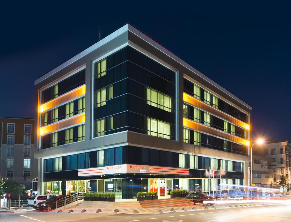 Ramada Encore Istanbul Kartal Exterior photo